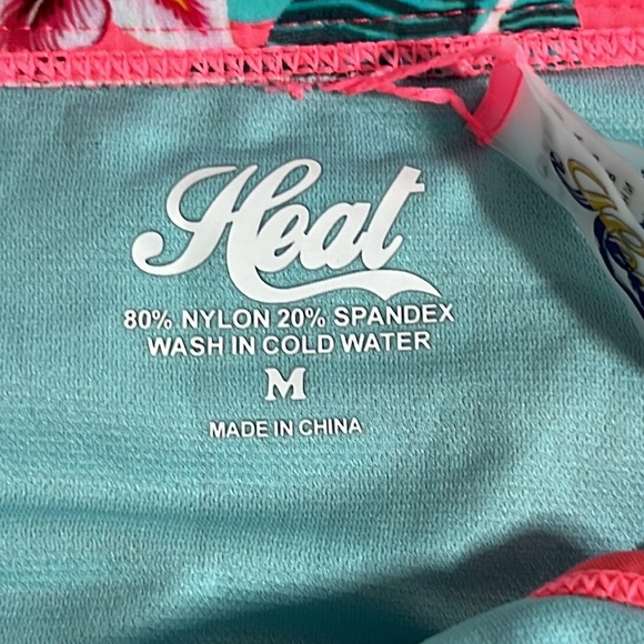 HEAT || Paradise Swimwear - Contemporary Foldover Bottom. Sz. M - Picture 4 of 4